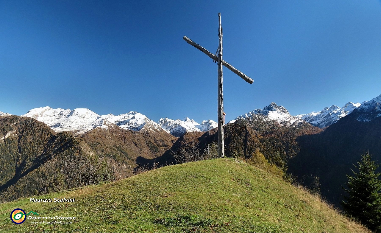 22 La Croce del Monte Colle....JPG